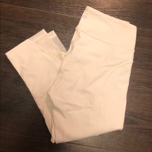 Lululemon white cropped leggings
